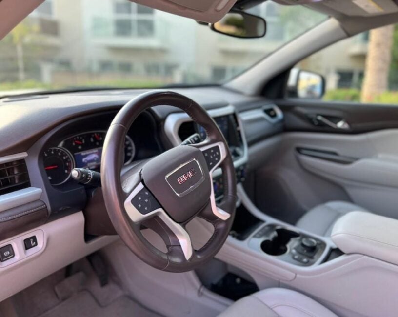 Rent GMC Acadia 2021