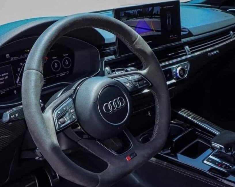 Rent Audi RS5 2021