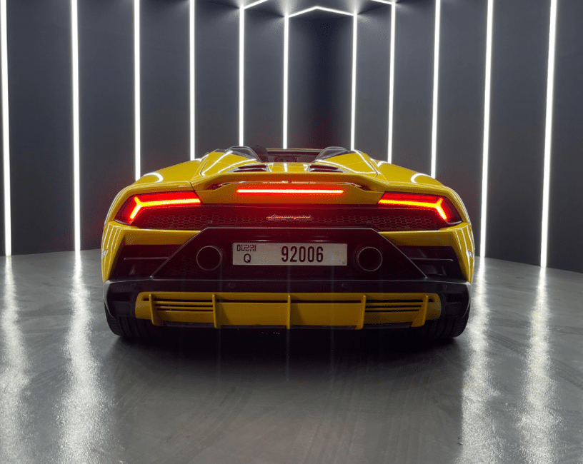 Rent Lamborghini Lamborghini Huracan 2021