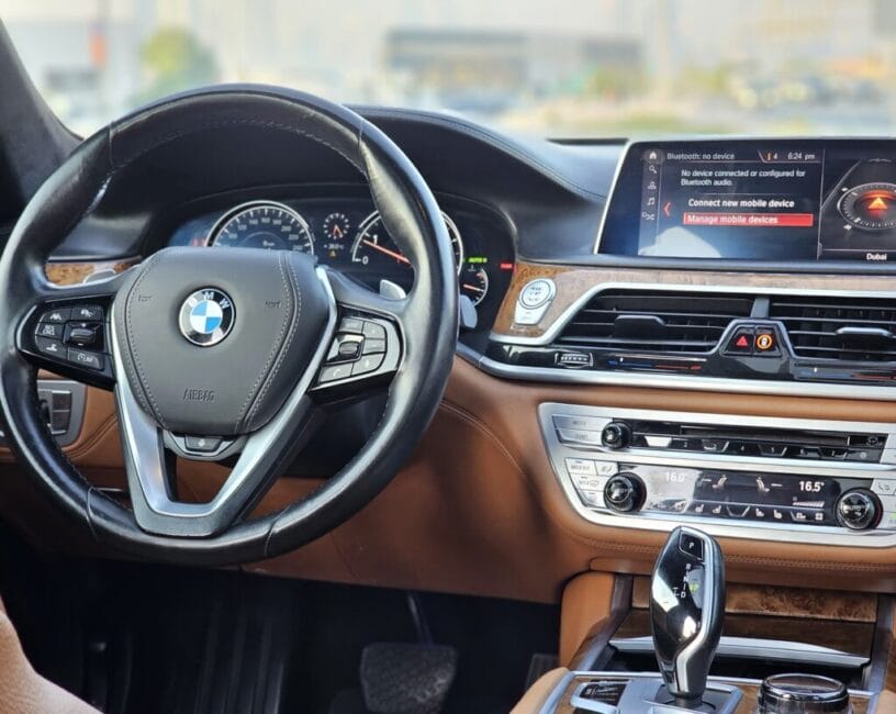 Rent BMW 740Li 2020