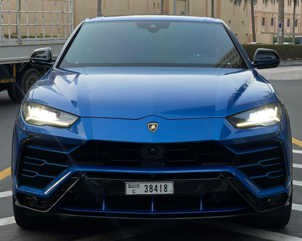 Rent Lamborghini Urus 2019