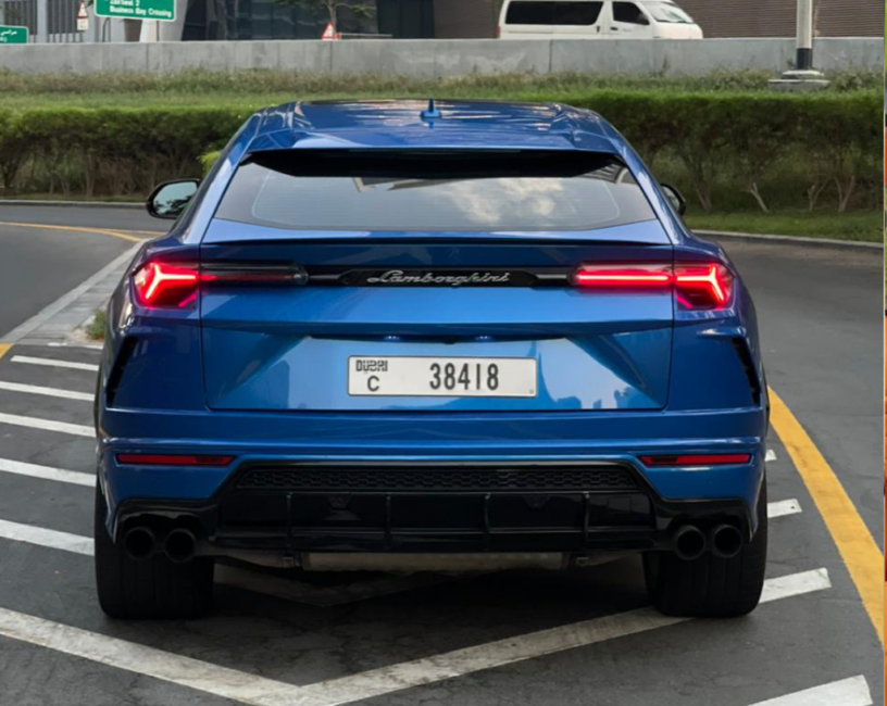 Rent Lamborghini Urus 2019